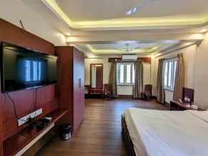 The Aster Enclave Hotel - Camera