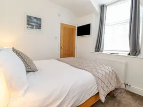 Chestnuts Cottage - Room