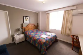 Chadstone Executive Motel - Room