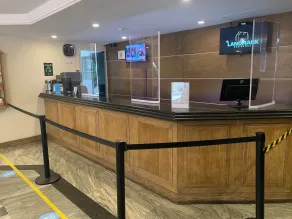 LANDMARK by Hotelaria Brasil - Reception