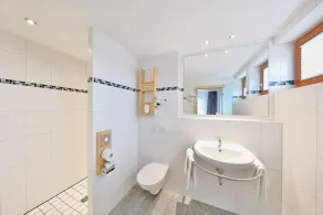hotel-21 - Bathroom