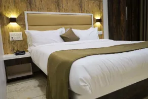 Hotel Royal Treat Surat - Room