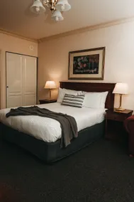 The Lawson Riverside Suites - Room