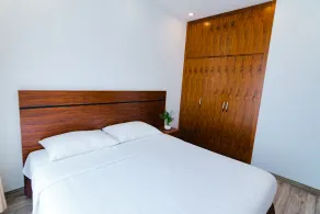 Hana Stay Trần Quốc Hoàn - Quarto