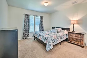 Modern Prescott Valley Home on 2 Acres! - Chambre