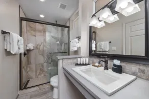 Sky Ranch Lodge - Salle de bain