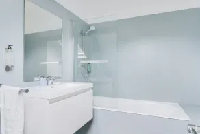 Hôtel du Jeu de Paume Versailles - Bathroom