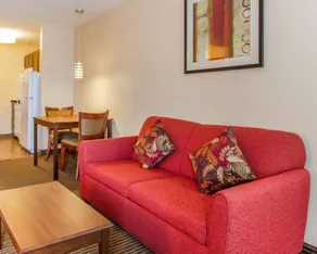 MainStay Suites Grand Island - Habitación