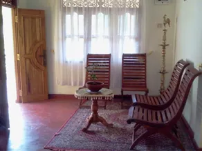 Riveston Holiday Home Stay - Salottino della hall