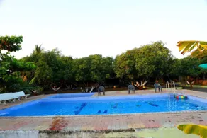 Radhe Farm (200mtr from Devaliya Park) - Piscine