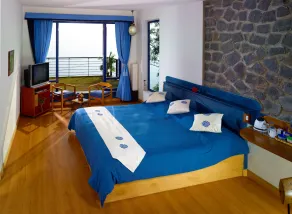 GReaT Trails Yercaud by GRT Hotels - Room