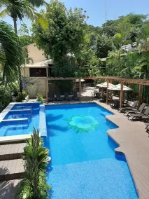 Maya Tulipanes Express - Piscine