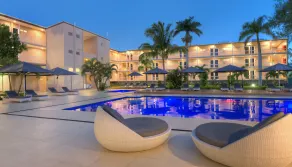 Tanoa International Dateline Hotel - Pool