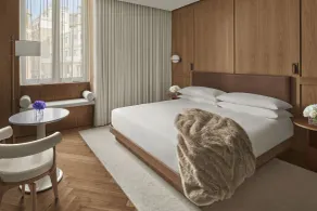 The Rome EDITION - Room