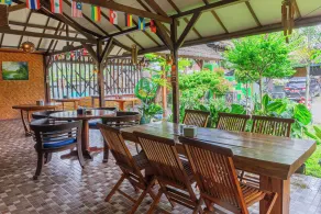 Green Orry Inn Villas & Resort - Restaurant