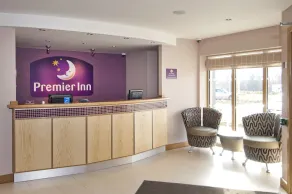 Premier Inn Widnes - Reception