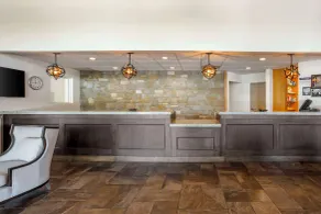 Best Western PLUS Revere Inn & Suites - Réception