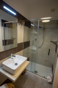 Helios Assisi - Salle de bain