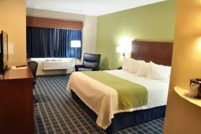 Brookstone Lodge & Suites - Zimmer