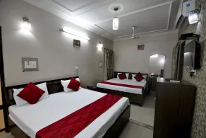 Hotel New SS Residency - Chambre