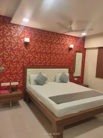 Hotel Vrushali Inn - Room
