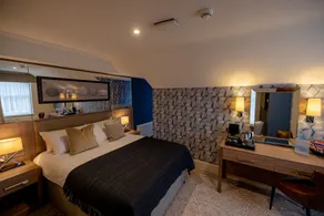 Brisbane House Hotel - Room