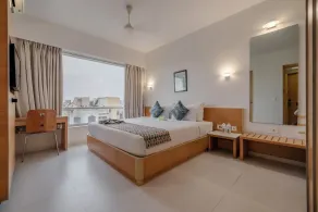 Quality Inn Patria Suites, Rajkot - Room