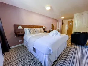 The Angel Hotel - Room