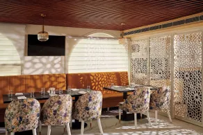 Deventure Sarovar Portico Patel Nagar - Restaurant