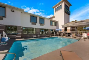 Quality Inn Sandersville - Basseng