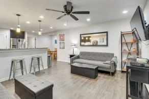 3 Mi to Dtwn Austin! Sleek Apt w/ Private Patio - Interiør