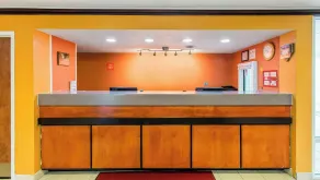Studios & Suites 4 Less Charlotte - Recepción