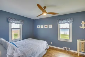 Waterfront Algoma Vacation Rental on Lake Michigan - Interiør