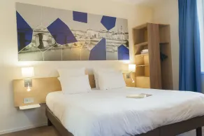 Brit Hotel Mâcon Centre Gare - Room