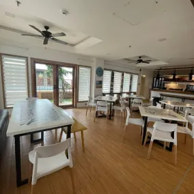 Urban Glamp Resort Iloilo - Restaurant