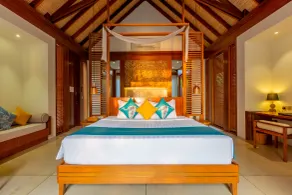 Furaveri Maldives - COMPLIMENTARY ROUND-TRIP SEAPLANE TRANSFER FOR TWO FOR A MINIMUM OF 5 NIGHTS OR MORE FOR STAYS 1ST MAY 2026 TO 23RD DECEMBER 2026 - Rom