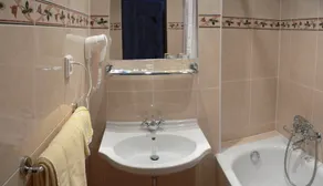 Grandhotel Garni - Bathroom