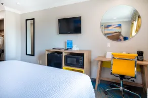 Days Inn by Wyndham Santa Monica - Chambre