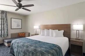 Baymont by Wyndham Mt. Pleasant - Chambre