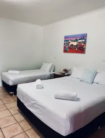 Roebuck Bay Hotel - Room