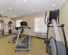 Quality Suites Stratford - Salle de remise en forme