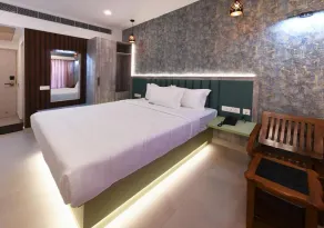 Hotel Regency Grande - Chambre