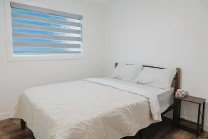 Brown Family Vacation Home - 4 Bedrooms- 3 baths - Værelse