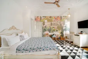 Grandrosse Boutique - Lake Facing Hotel - Rom