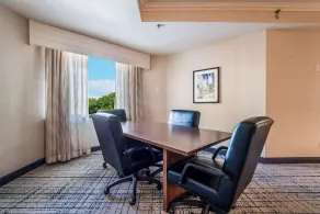 DoubleTree by Hilton South Charlotte Tyvola - Vue de la chambre