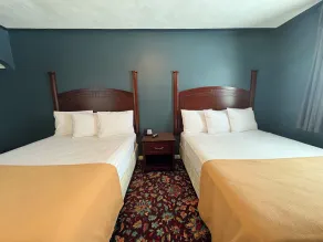 East Court Motel - Room