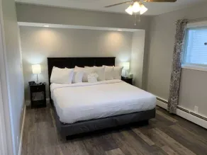 Lakeside Motel - Room