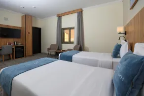 Surestay By Best Western Madinah - Room