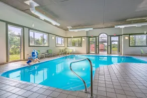 Comfort Inn & Suites Butler - Pool