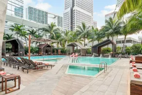 EAST Miami - Piscine